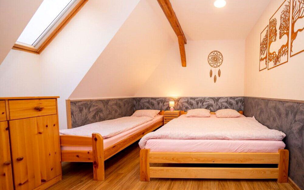 Čtyřlůžkový dvoupokoj